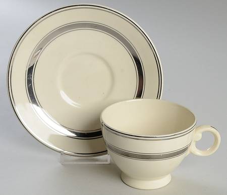 TST247 Footed Cup & Saucer Set