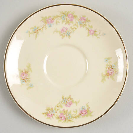 1697 (Smooth) Saucer