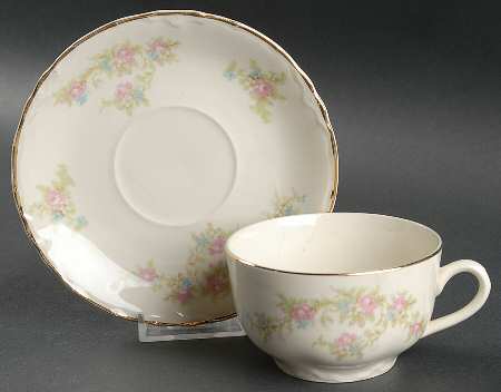 1697 (Scallop) Flat Cup & Saucer Set