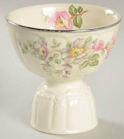 TST85 Double Egg Cup