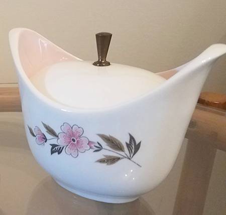 Wild Quince Sugar Bowl & Lid