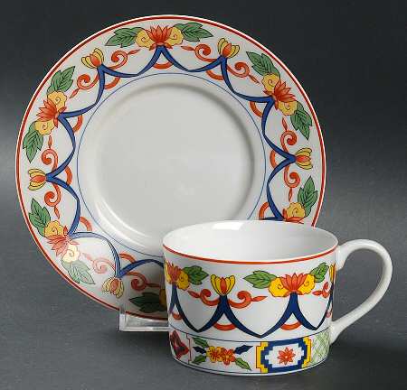 Ming Flat Cup & Saucer Set