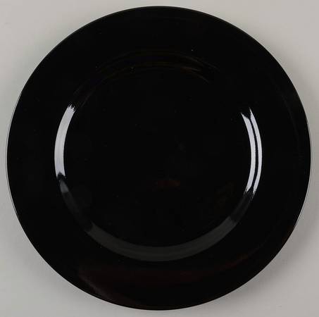 Uno Black Salad Plate