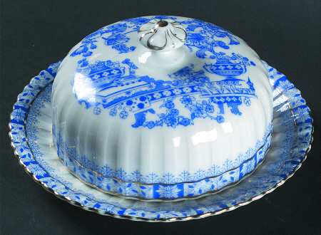 China Blau Round Covered Butter