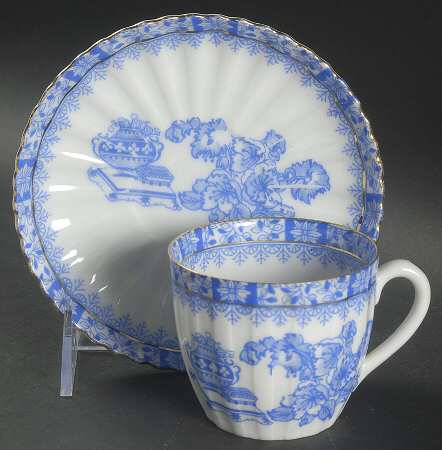 China Blau Flat Cup & Saucer Set