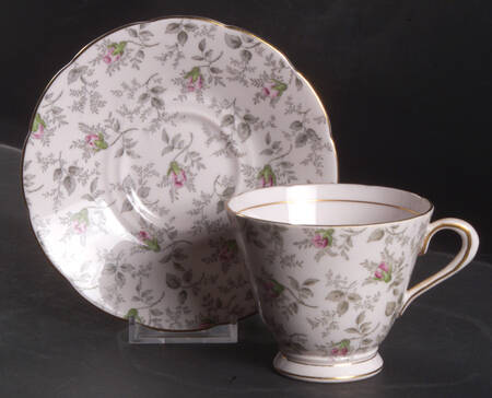 9296h Footed Cup & Saucer Set