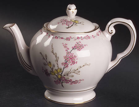 April Beauty Mini Teapot & Lid