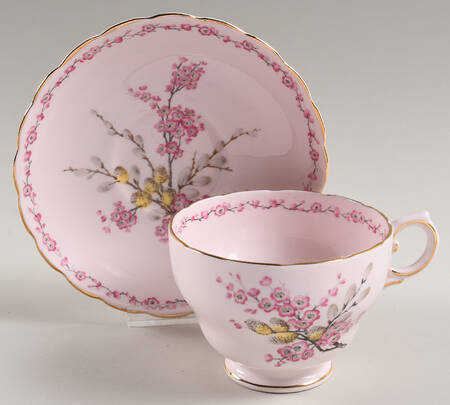 April Beauty Oversized Cup & Saucer Set