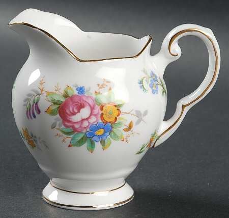 Bouquet Creamer