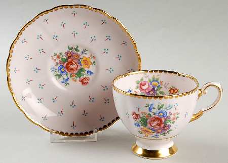 C8275 Footed Cup & Saucer Set