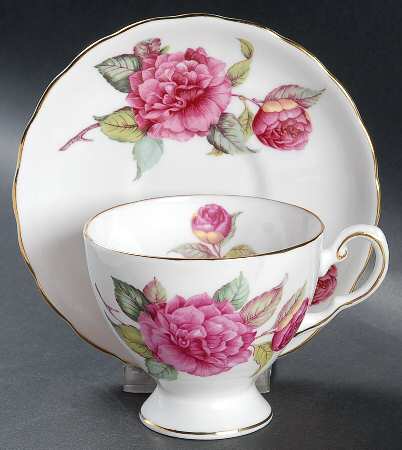 Camellia Footed Cup & Saucer Set