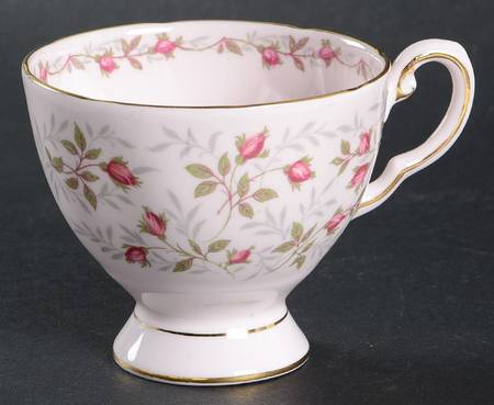 Charmaine Footed Cup