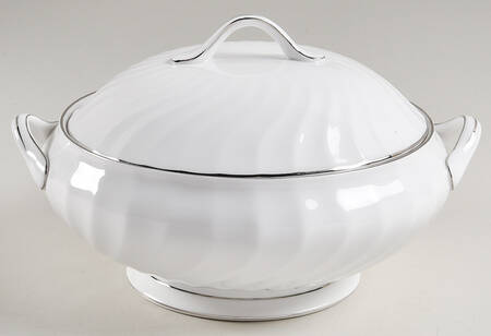 Claridge Round Covered Vegetable