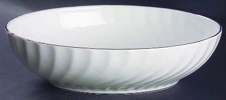 Claridge 9" Oval Vegetable Bowl