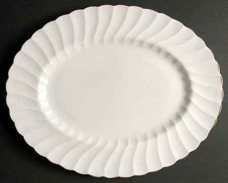 Dover (Gold Trim) 15" Oval Serving Platter