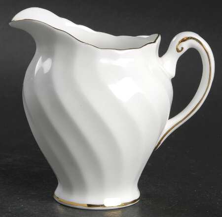 Dover (Gold Trim) Creamer