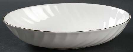 Dover (Gold Trim) 9" Oval Vegetable Bowl