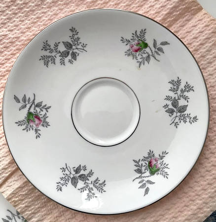 Duchess Saucer