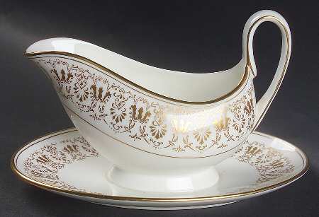 Gainsborough Gravy Boat with Attached Underplate