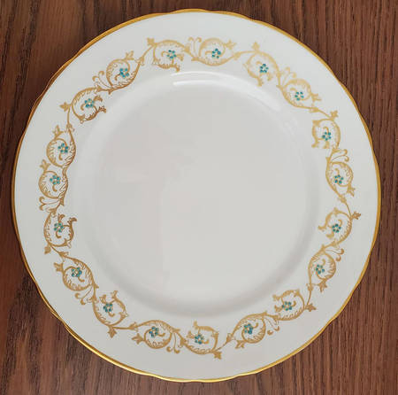 Gold Imperial Dinner Plate