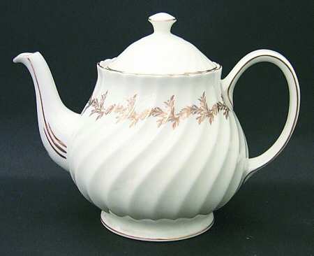 Golden Regency Teapot & Lid