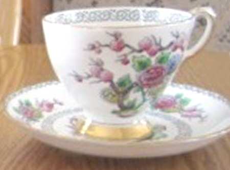 Ki Ming Footed Cup & Saucer Set