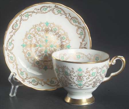 Louise Footed Cup & Saucer Set