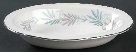 Lyric 9" Oval Vegetable Bowl