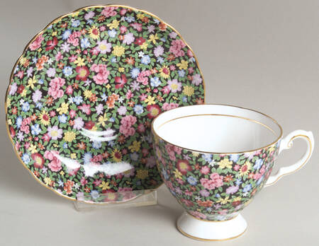 Mille Fleurs Footed Cup & Saucer Set