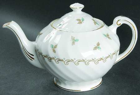 Nanette Teapot & Lid