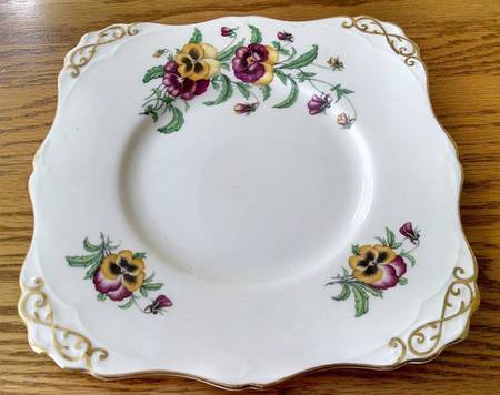 Pansy Salad Plate