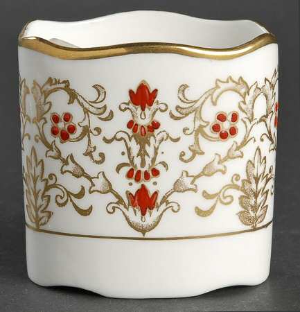 Richelieu Cigarette Holder