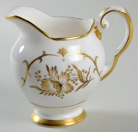 Royalty Creamer