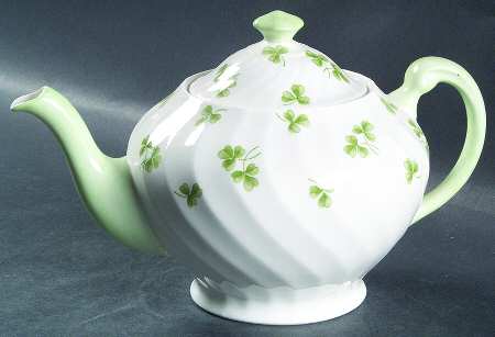 Shamrock Teapot & Lid