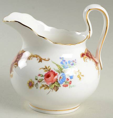 Windsor Red Creamer