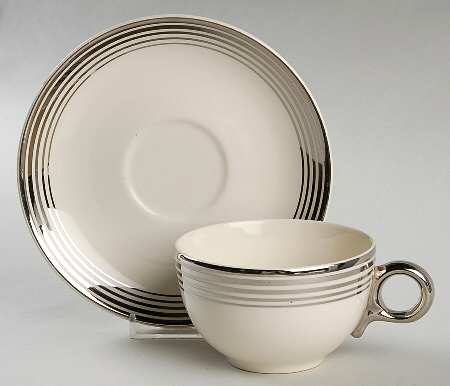 TST279 Flat Cup & Saucer Set
