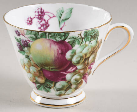 TUS29 Footed Cup