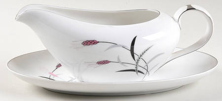 Eternally Gravy Boat & Underplate