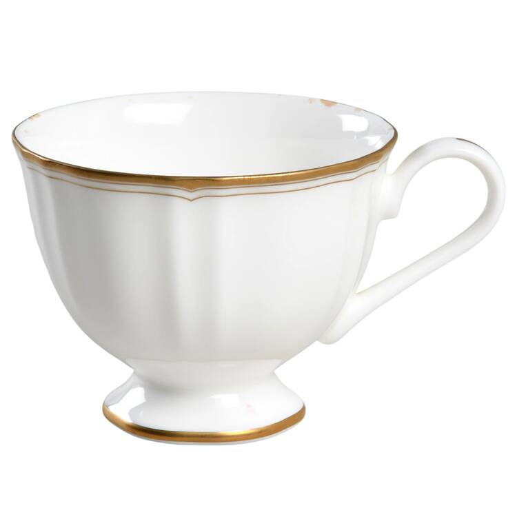 Classic Gold Footed Cup