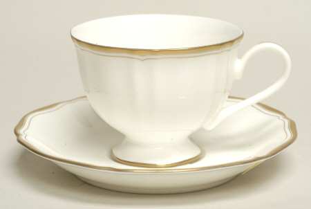 Classic Gold Footed Cup & Saucer Set