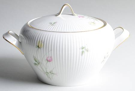 2031 Round Covered Vegetable