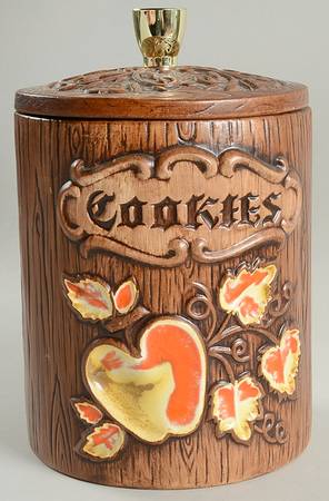 Barrel Cookie Jar & Lid