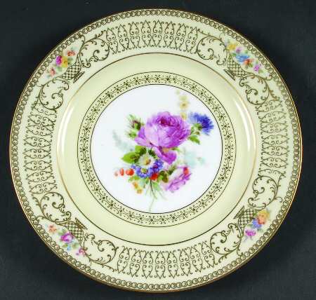 TIR132 Luncheon Plate