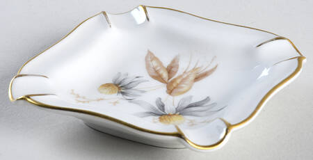 7498 Small Square Ashtray