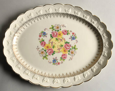 TST324 13" Oval Serving Platter