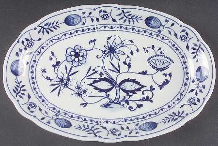 Zwiebelmuster 11" Oval Serving Platter
