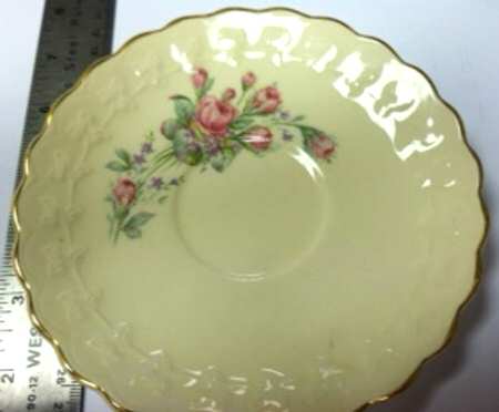 TST329 Saucer