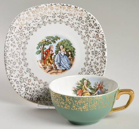 TST332 Flat Cup & Saucer Set