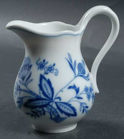 Blue Onion Creamer