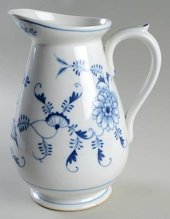 Blue Onion (Smooth) Large Pitcher